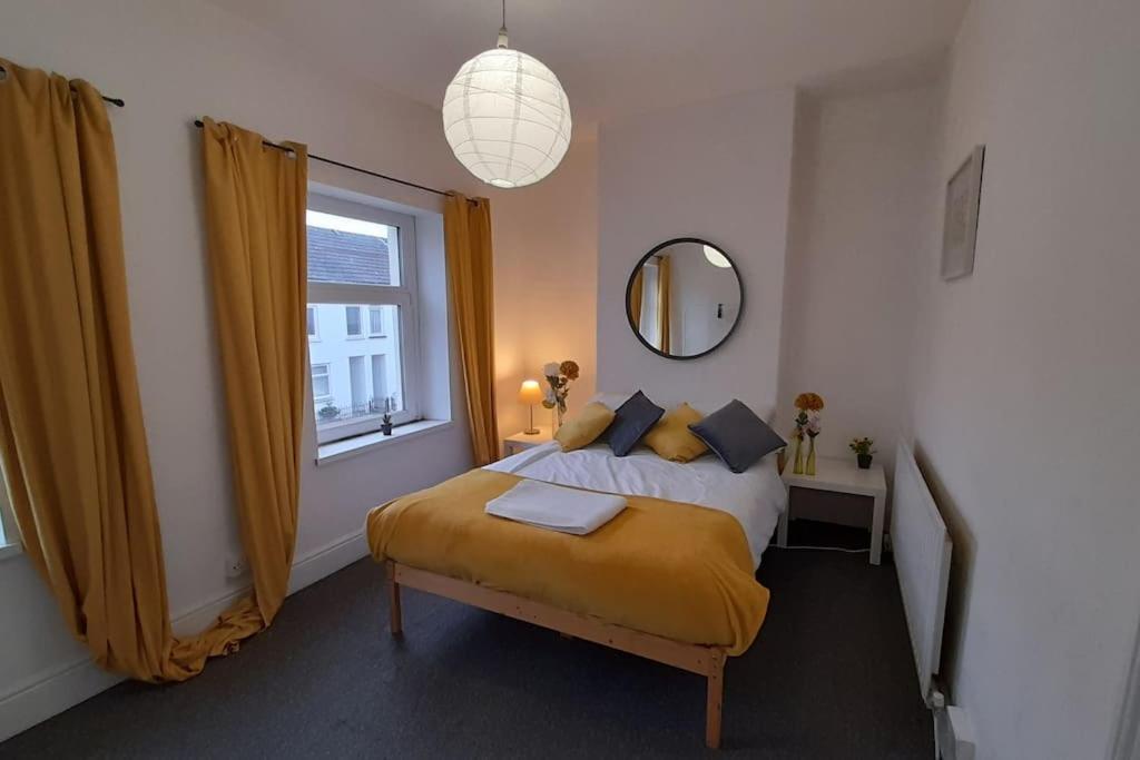 Spacious 4 Bedroom, Free Netflix, Central Location Cardiff Exterior foto